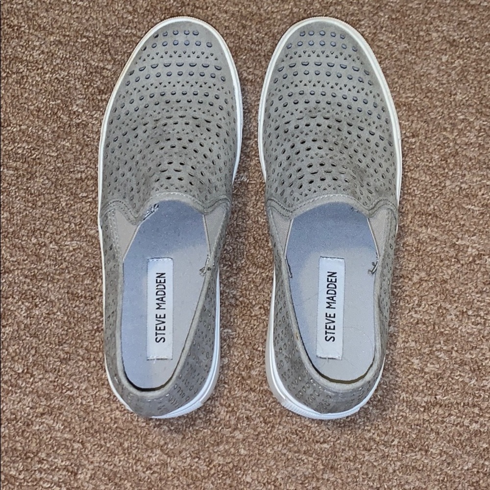 Steven madden slip ons